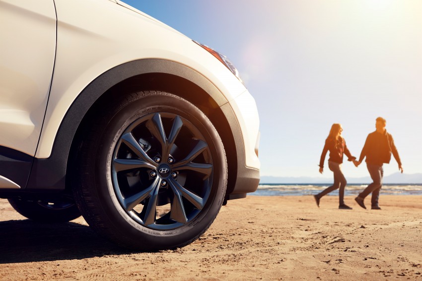 2017 Hyundai Sante Fe and Sante Fe Sport for the US 440267