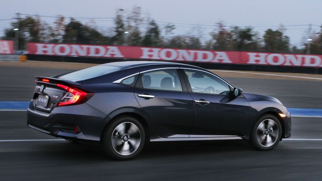 Honda-Civic-Thailand-02