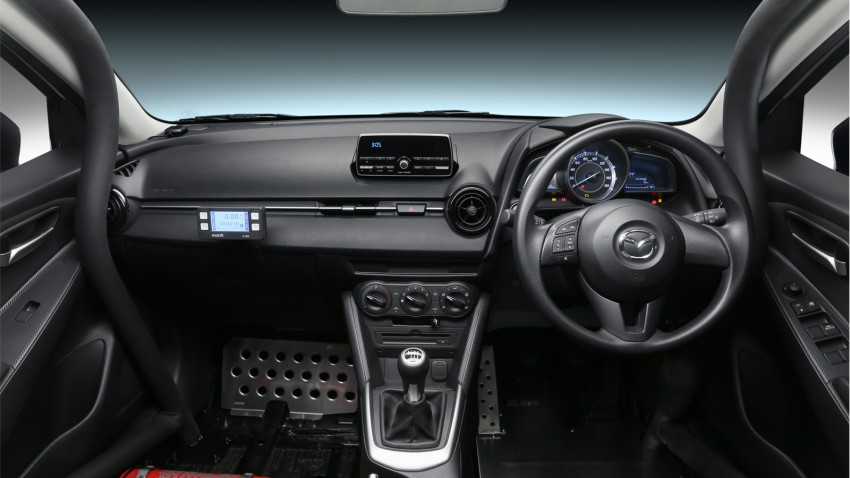 Mazda reveals 2016 Osaka Auto Messe line-up – Mazda 2 15MB Racing Concept joins 6, CX-3, MX-5 on display 439764