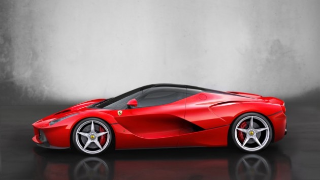 FerrariLaFerrari_05-850x478