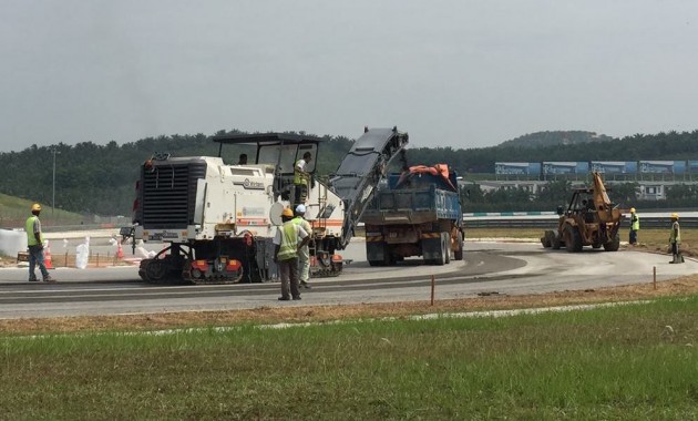 2016-sepang-circuit-resurfacing-4