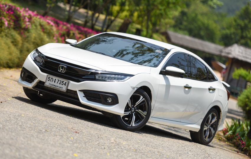 DRIVEN: 2016 FC Honda Civic 1.8L, 1.5L VTEC Turbo 492278