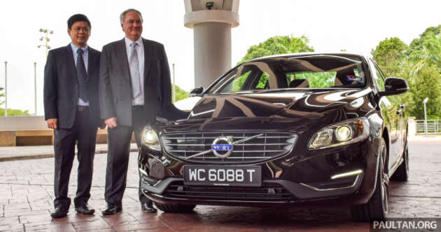 2016 Volvo S60 T6 Drive-E 1