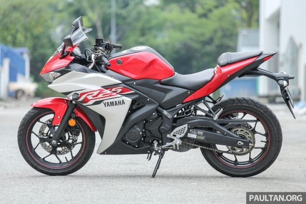 Yamaha_R25_29