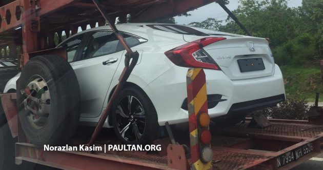 2016 Honda Civic spotted trailer 2