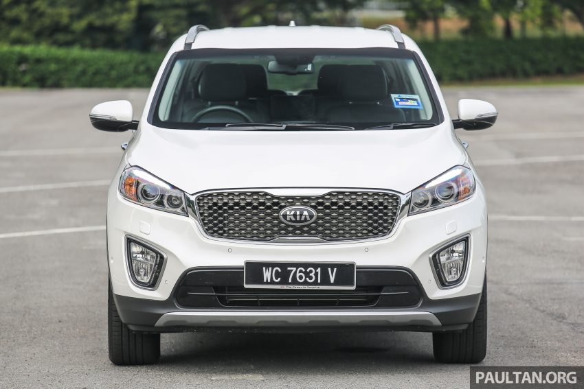 GALLERY: Kia Sorento – new UM vs previous-gen XM 510913