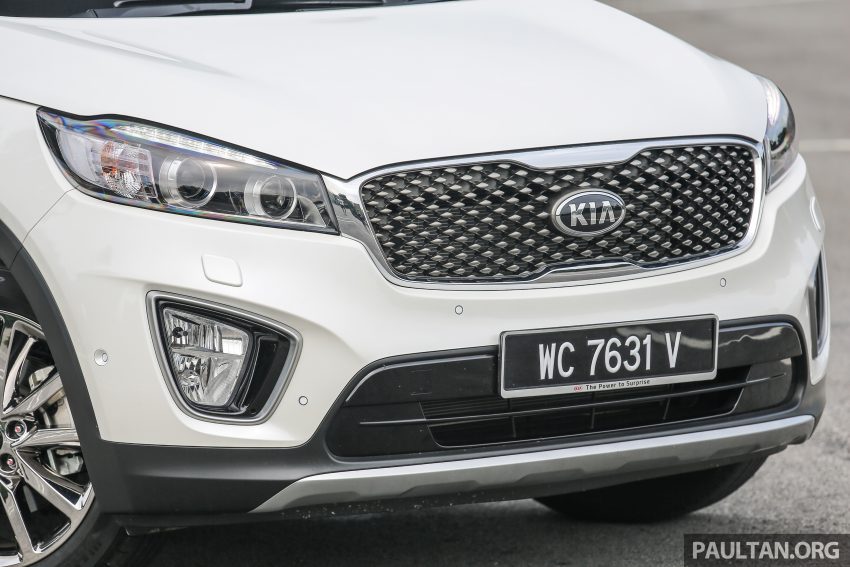 GALLERY: Kia Sorento – new UM vs previous-gen XM 510918