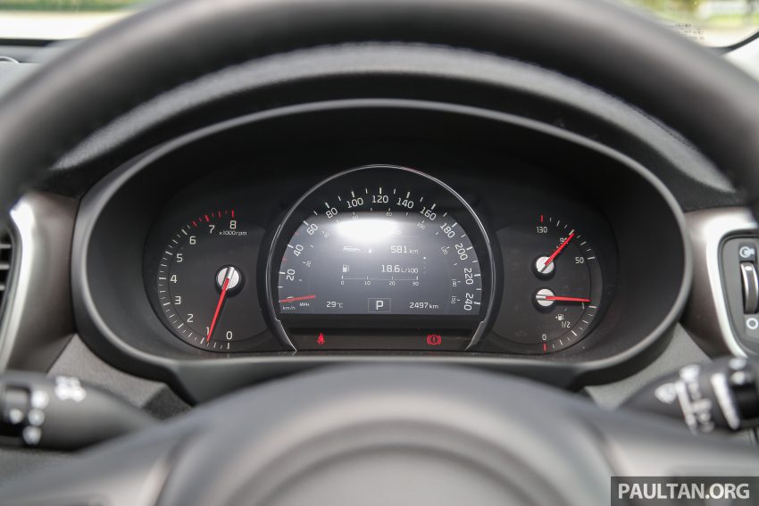 GALLERY: Kia Sorento – new UM vs previous-gen XM 510949