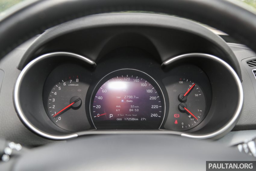 GALLERY: Kia Sorento – new UM vs previous-gen XM 510884