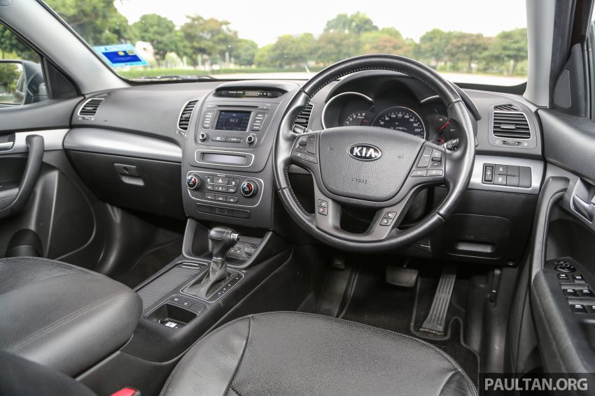 GALLERY: Kia Sorento – new UM vs previous-gen XM 510902