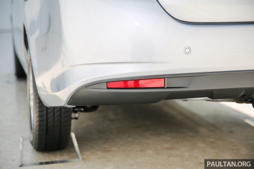 Perodua Bezza –  variant-by-variant equipment list 519921