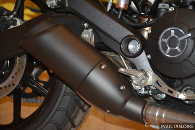 2016 Ducati SCrambler Sixty2 -6