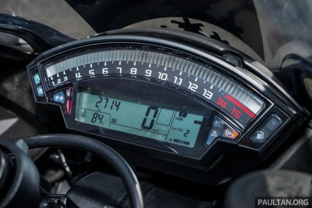 2016 Kawasaki Ninja ZX-10R 39