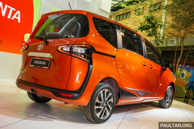 2016 Toyota Sienta 2