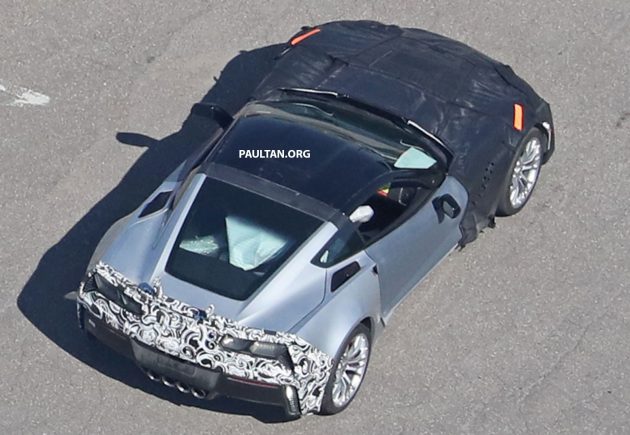 C7-Corvette-ZR1-spied---11