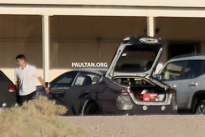 SPYSHOTS: Kia GT shows off its liftback body style 536516