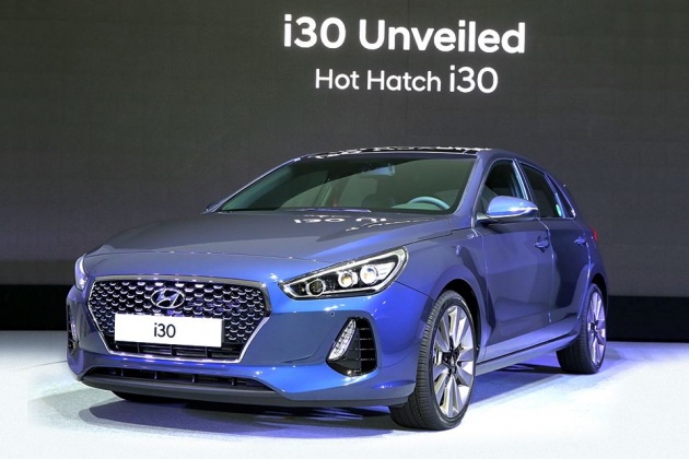2017-hyundai-i30-24