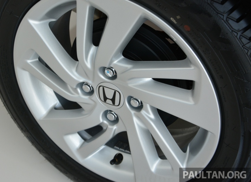 Unattached Photo Post 4 544057