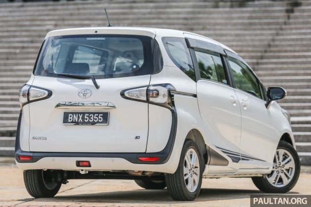 Toyota_SientaG_Ext-25