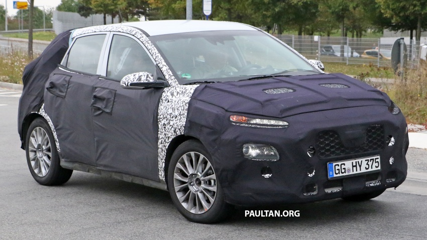 SPIED: Hyundai B-segment SUV makes the rounds 563637