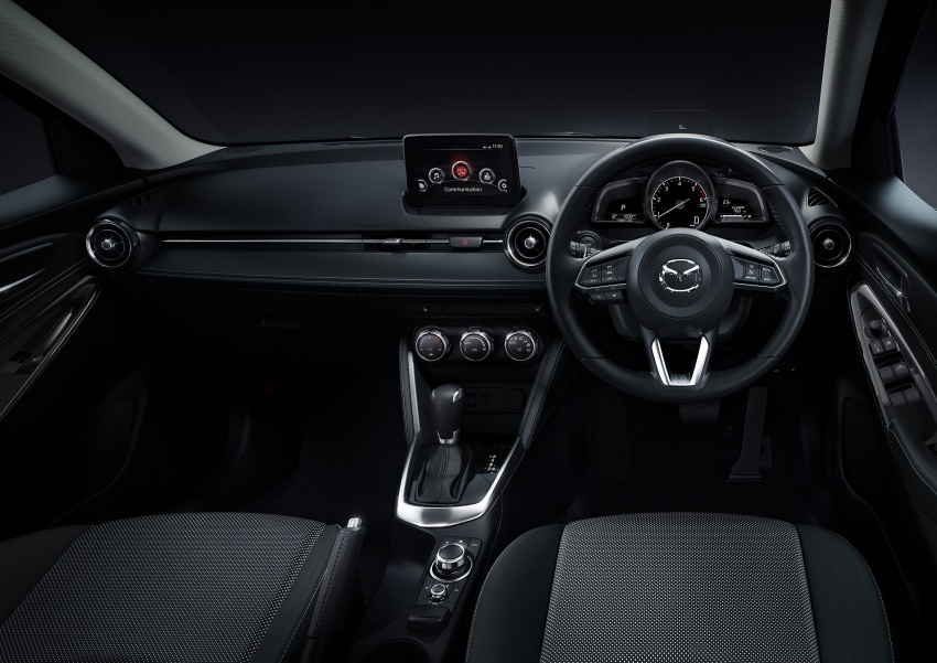 Mazda 2 and CX-3 updated with G-Vectoring Control 563909