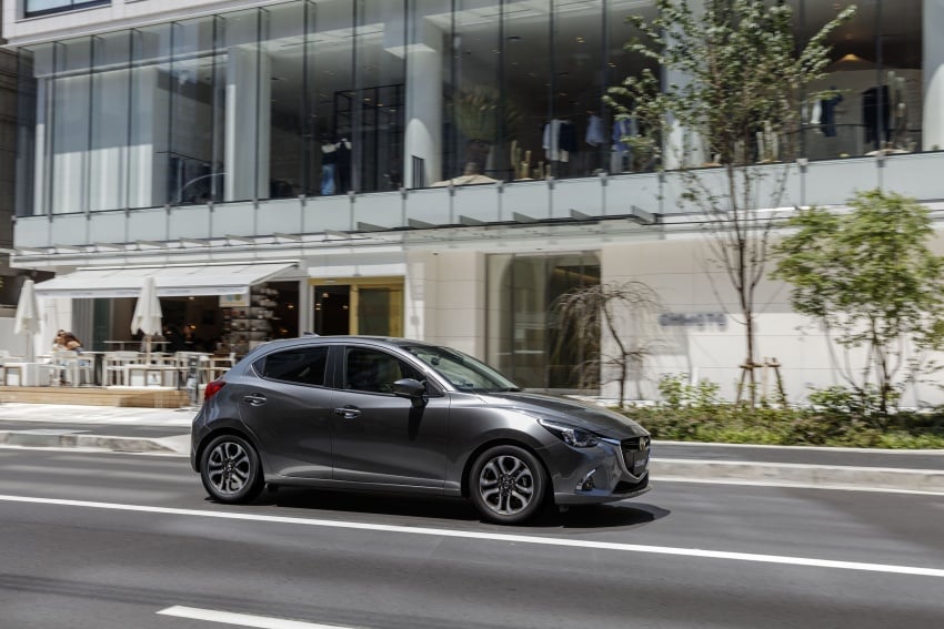 Mazda 2 and CX-3 updated with G-Vectoring Control 563927