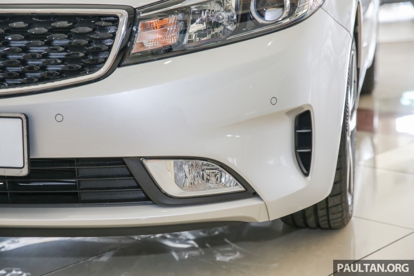 Kia Cerato facelift now in showrooms – KX, 1.6L, 2.0L 572819