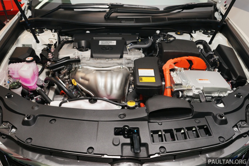GALLERY: New Toyota Camry Hybrid Luxury variant 586157