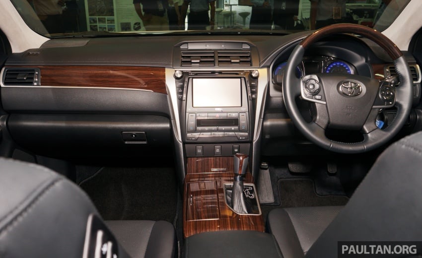 GALLERY: New Toyota Camry Hybrid Luxury variant 586160