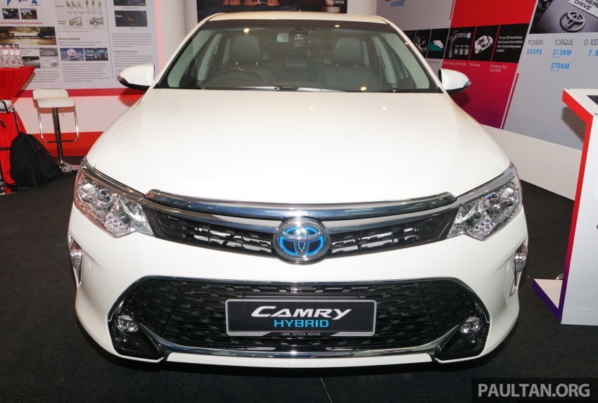 GALLERY: New Toyota Camry Hybrid Luxury variant 586134