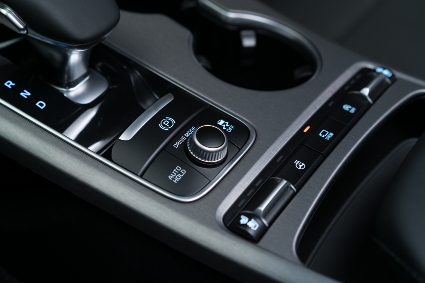 Kia Stinger 2018 didedahkan – model produksi sebenar kereta sport empat-pintu dari konsep Kia GT 600261