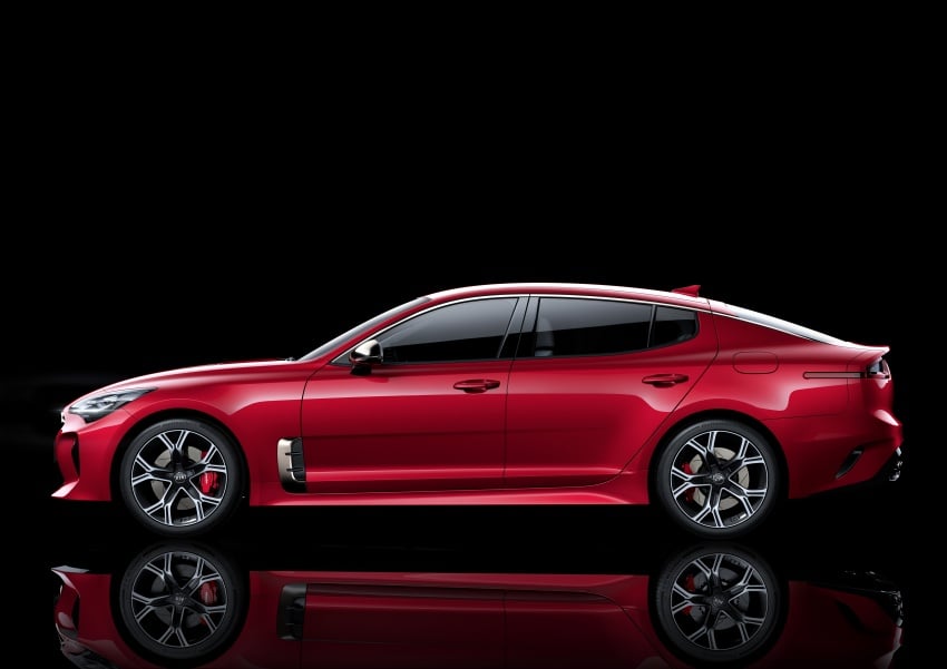 2018 Kia Stinger unveiled – it’s a production Kia GT! 600004