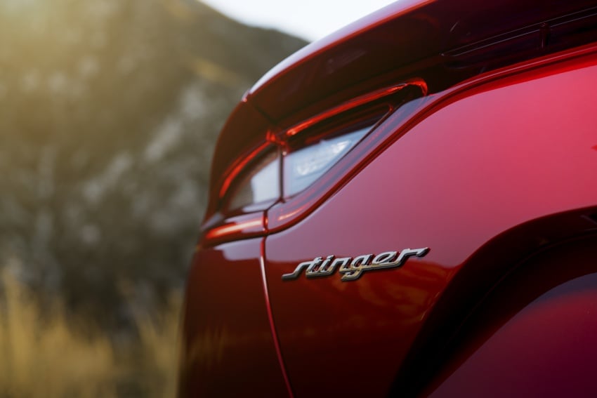 2018 Kia Stinger unveiled – it’s a production Kia GT! 600045