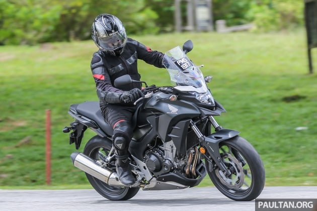 REVIEW: 2017 Honda CB500X – a soft, comfortable middle-weight two-cylinder commuter for any rider