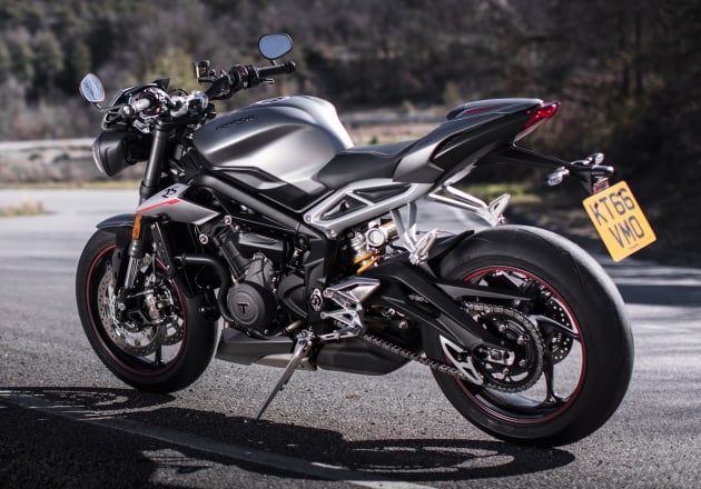 REVIEW: 2017 Triumph Street Triple 765 RS – media road and track test in Catalunya, Spain