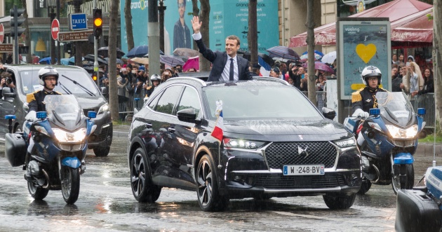 DS7 Crossback serves as ceremonial vehicle for new president of France, driven in public for the first time