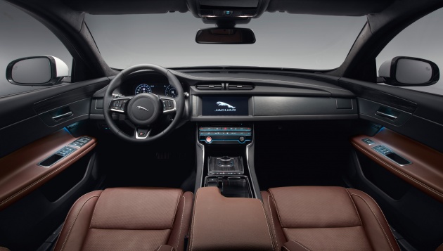 Jaguar XF Sportbrake debuts with new engines, tech