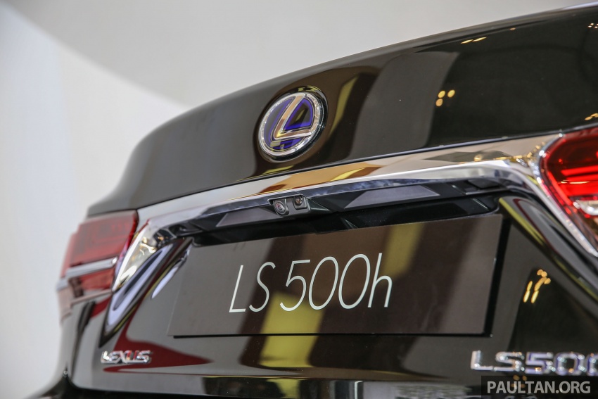 GIIAS 2017: Lexus LS 500h previewed in Indonesia 698214