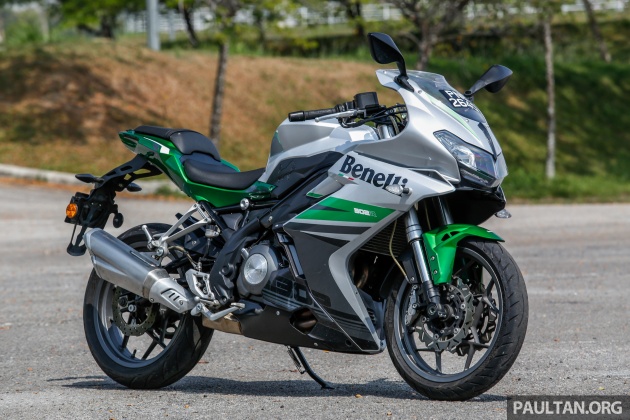 REVIEW: 2017 Benelli 302R – sports on a shoestring