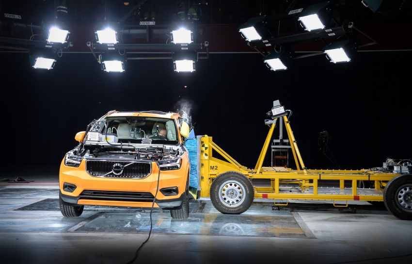 Volvo XC40 officially revealed – CMA platform, Drive-E engines, first model offered in ‘Care by Volvo’ service 714239