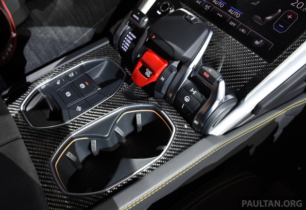 Lamborghini Urus tampil secara rasmi – SUV 650 PS, 850 Nm tork, penghantaran bermula pada tahun 2018