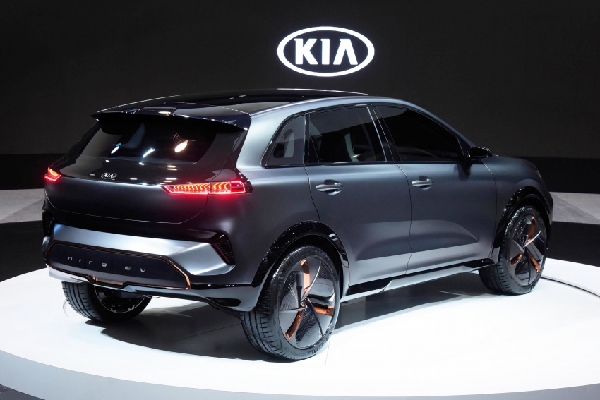 Kia Niro EV Concept makes its debut at 2018 CES 758105