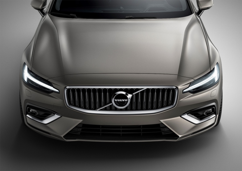 2018 Volvo V60 unveiled – new T6 Twin Engine PHEV 781361
