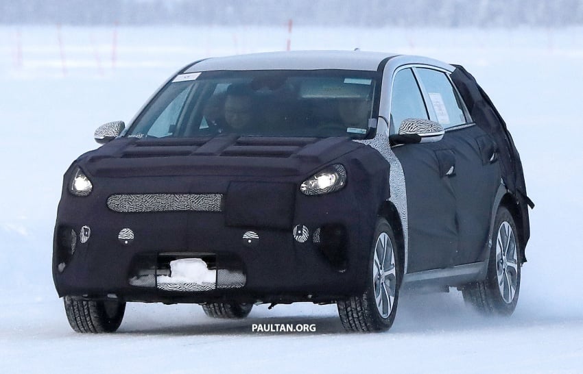 SPYSHOTS: Kia Niro EV spotted cold-weather testing 776558