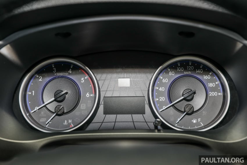 GALLERY: Toyota Hilux L-Edition – 2.4L AT 4×4 variant 792350