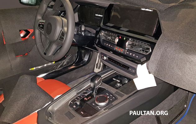 SPYSHOTS: BMW Z4 spotted – top down with interior