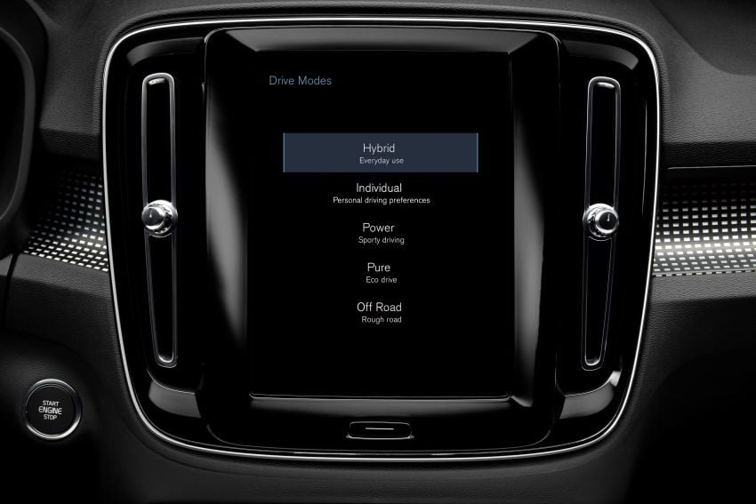 Volvo XC40 T5 Twin Engine – PHEV version debuts 811295