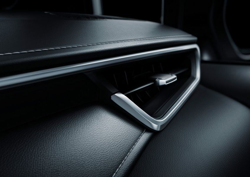 GALLERY: 2019 Toyota Corolla Hatchback for the US 814206