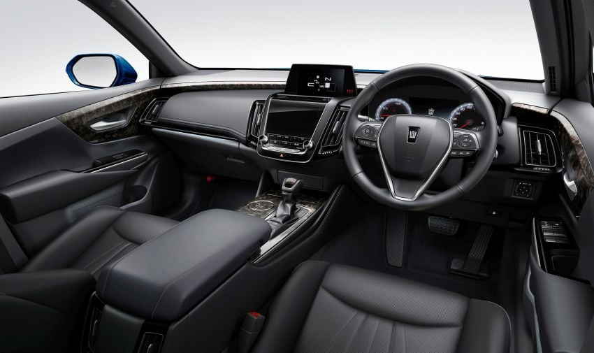 2018 Toyota Crown – fully-redesigned S220 debuts 831664