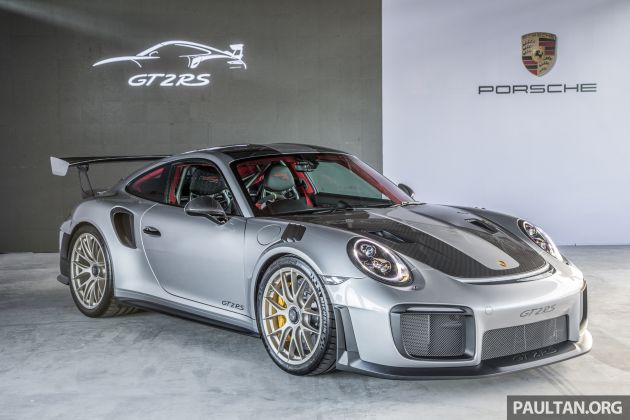 Porsche 911 GT2 RS – 700 hp, RWD, from RM2.9 mil
